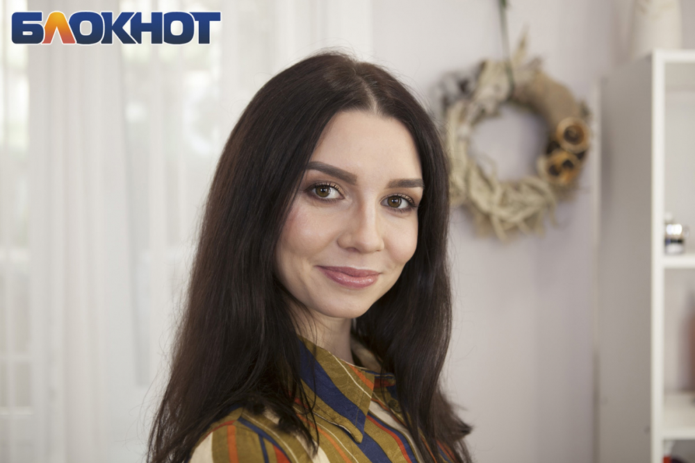 Макияж как в Голливуде: мастер-класс анапского визажиста Макияж как в Голливуде: мастер-класс анапского визажиста