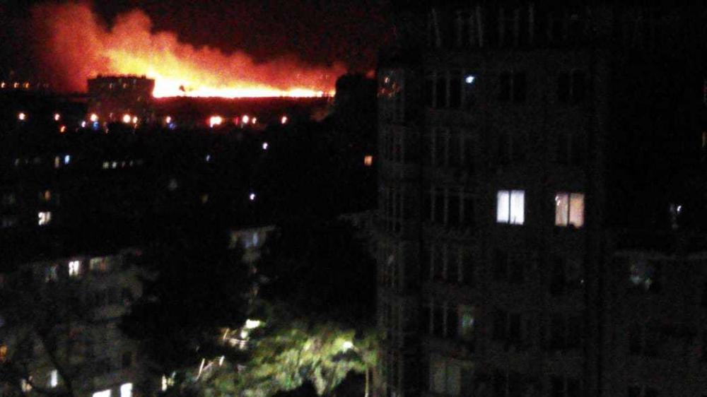 Горим.. спасите... Чембурка! Есть угроза возгорания жилых домов Горим.. спасите... Чембурка! Есть угроза возгорания жилых домов