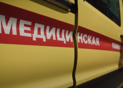 Сдвинули грузовик, освободив путь для скорой с годовалым ребенком, ехавшей в Анапу Сдвинули грузовик, освободив путь для скорой с годовалым ребенком, ехавшей в Анапу