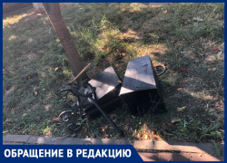 Инна Корюкова: "В Анапе вандалы сломали лавочки и вывернули урны!" Инна Корюкова: "В Анапе вандалы сломали лавочки и вывернули урны!"