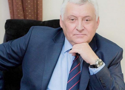 Мэром Анапы единогласно избран Юрий Поляков Мэром Анапы единогласно избран Юрий Поляков