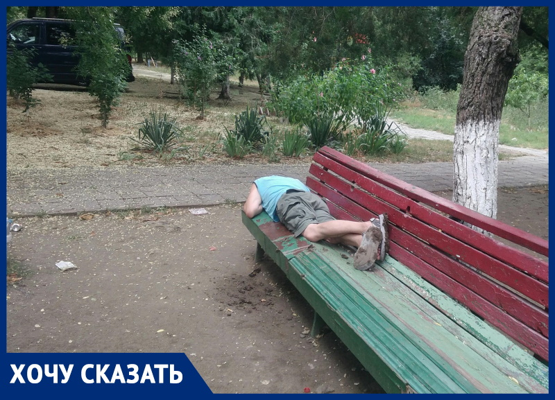 Лилия Тайская: «Исторический центр Анапы превратился в бомжатник» Лилия Тайская: «Исторический центр Анапы превратился в бомжатник»