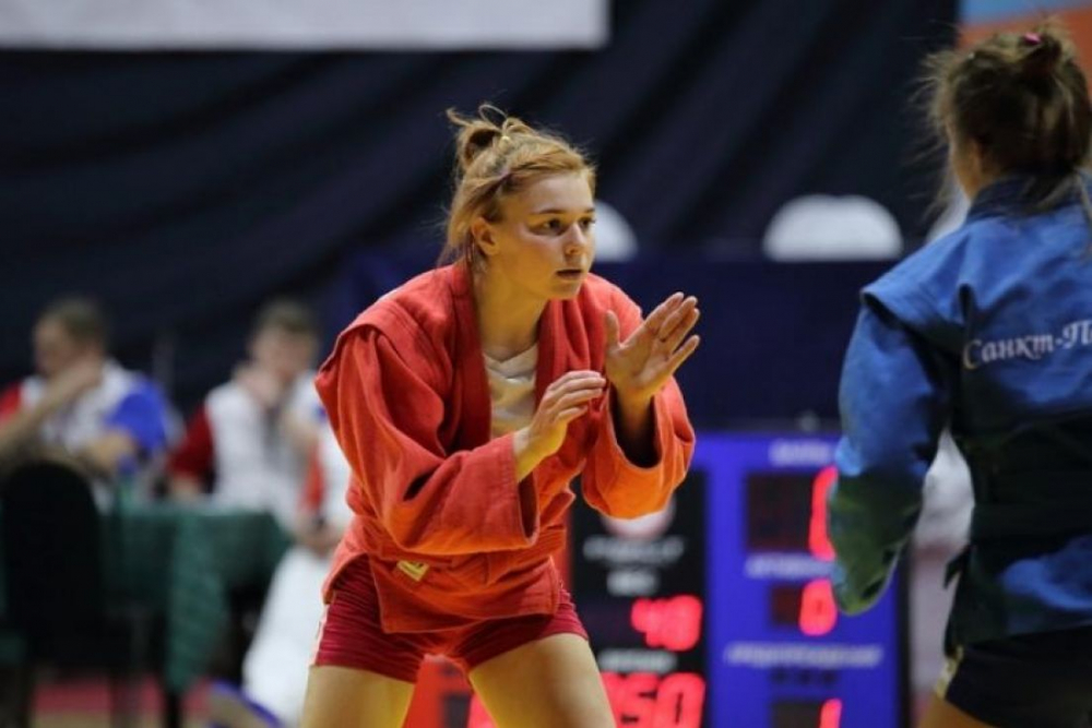 Анапчанка Мария Дорофеева завоевала «золото» первенства России по самбо