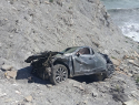 Погибла женщина-водитель упавшей в обрыв Mazda в Анапе