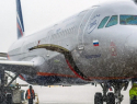 В Анапе приземлился рейс, летевший в Сочи: в южной столице России ураганный ветер