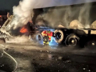 Огненное ДТП с тремя фурами под Анапой: опубликовано видео с места происшествия