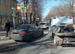 В Анапе за неправильную парковку водителя "БМВ" могут оштрафовать на 2500 рублей