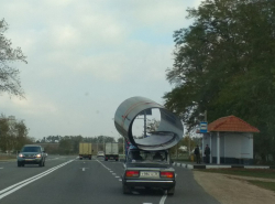 Будьте внимательны, по дорогам ездят не только лихачи