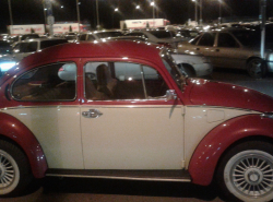 "Фольксваген-Жук" на дорогах Анапы