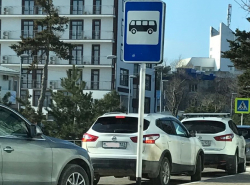 Жесть! Автолюбителям негде парковаться!