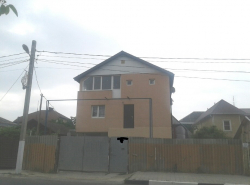 В Витязево есть двери, ведущие в никуда