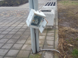 На улицах Анапы розетки в зоне доступа детей
