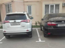 В Новороссийске были обнаружены автомобили с одинаковыми номерами