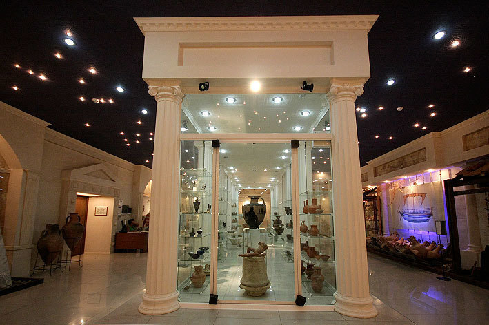Анапчан приглашают на бесплатную выставку древнегреческих светильников  в музее «Горгиппия»