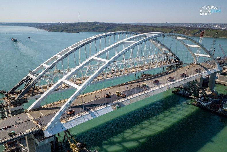 Официальная дата торжественного открытия Крымского моста 15 мая 2018 года