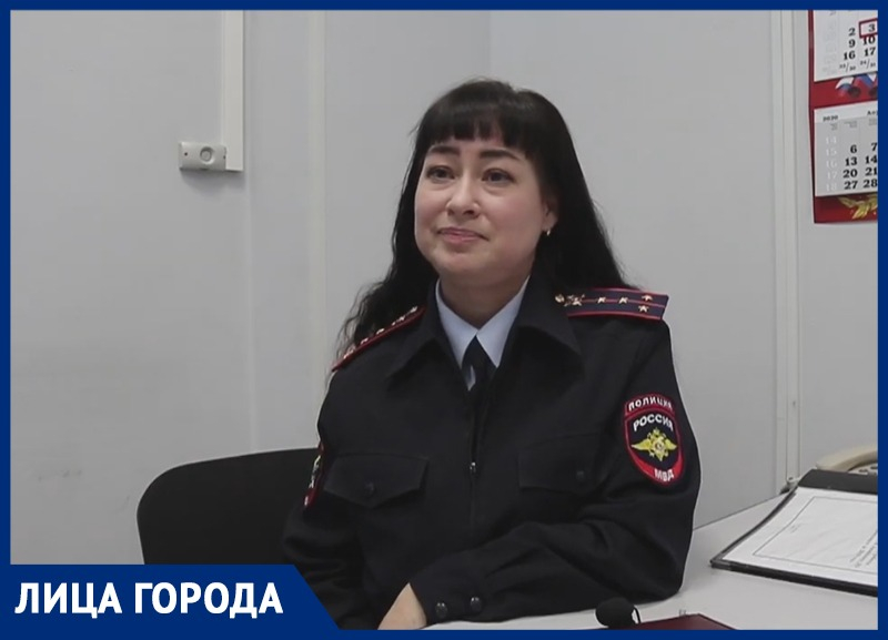 Новогоднее Вторжение Полицейский