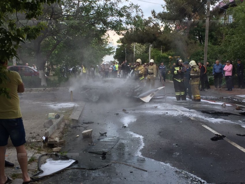 В результате взрыва в Анапе один человек погиб, а второй находится в больнице