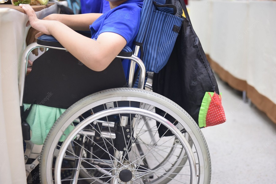 В окружении мух и грязных раковин дети-инвалиды провели отдых в пансионате Анапы